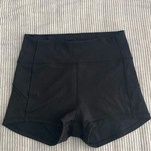 Lululemon - align shorts - size 8
